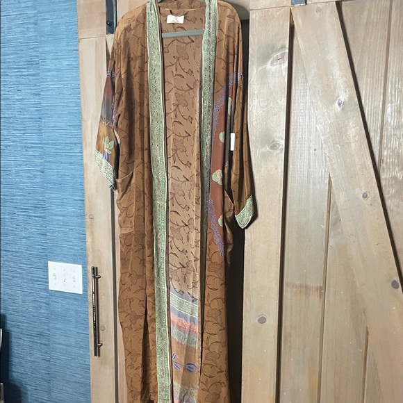 Johnny Was Multicolor Floral Robe - Picture 2 of 5